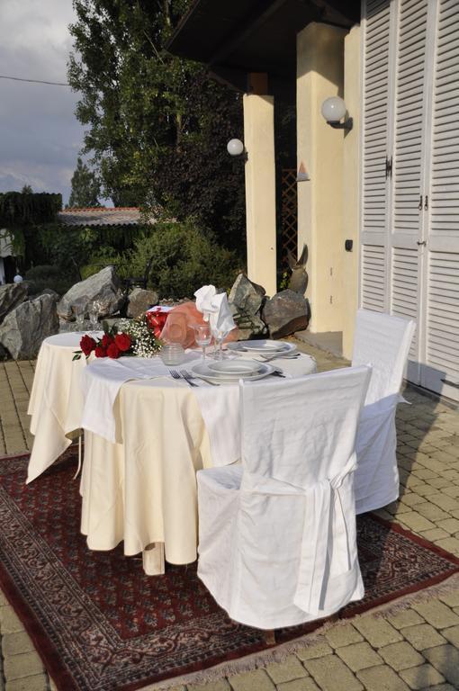 לינה וארוחת בוקר Cortiglione Premiata Osteria Dei Fiori מראה חיצוני תמונה